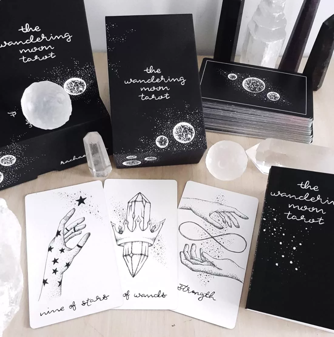 The Wandering Moon Tarot