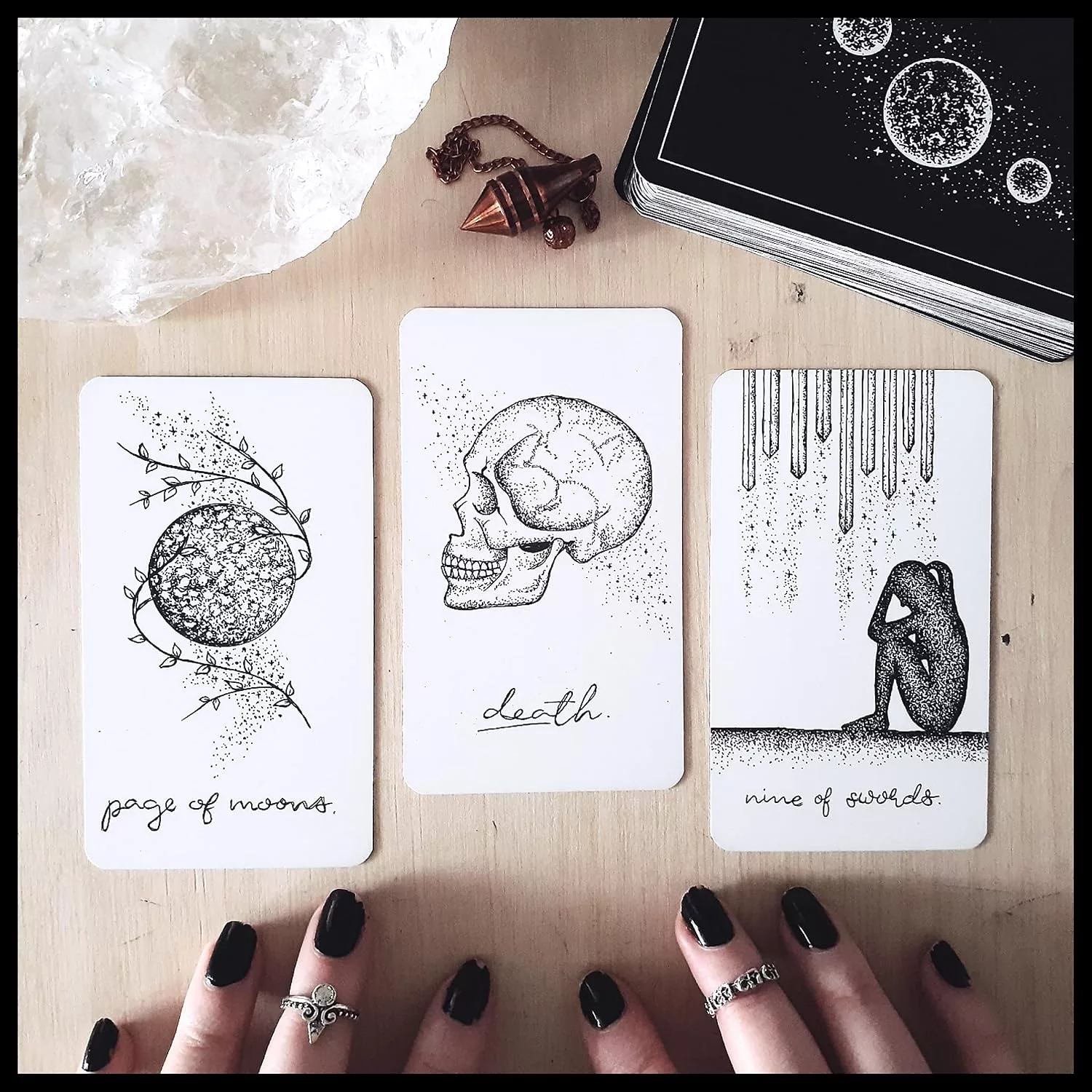 The Wandering Moon Tarot